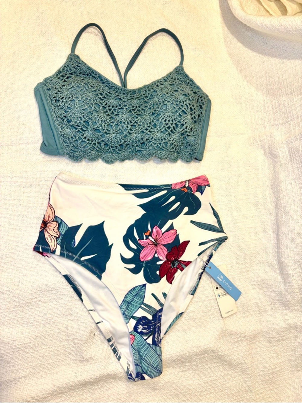 Crochet Halter Top adjustable & Floral Pattern Bottom - Bikini Set - NEW